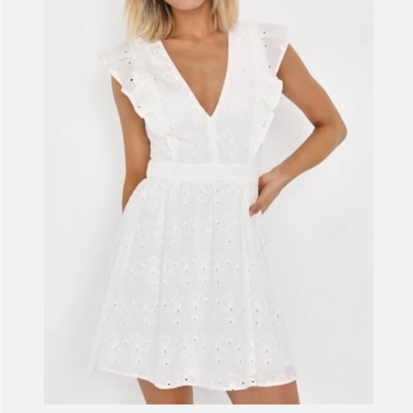 Lulus white dress- XS - Picture 1 of 5